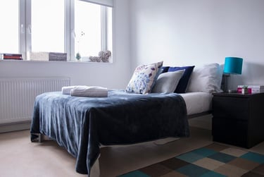1 bed studio, Kensal Road, North Kensington, London, W105BN - Image 1